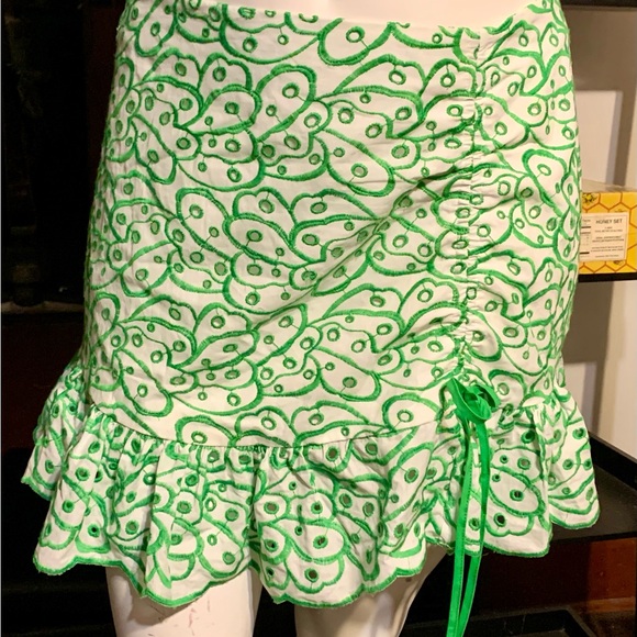 Two piece set - Picture 4 of 5